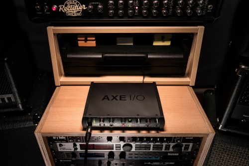 IK Multimedia AXE I/O