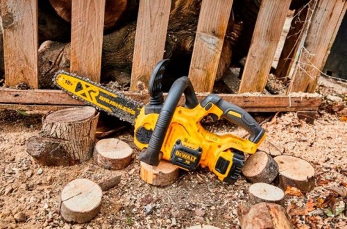 DeWALT DCM565N