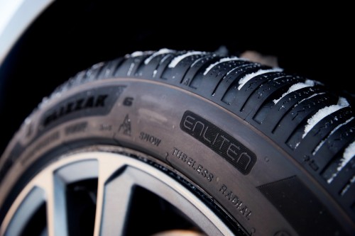 Bridgestone Blizzak 6