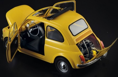 ITALERI Fiat 500 F Upgraded Edition (1:12)