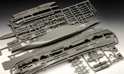 Revell HMS Ark Royal Tribal Class Destroyer (1:720)