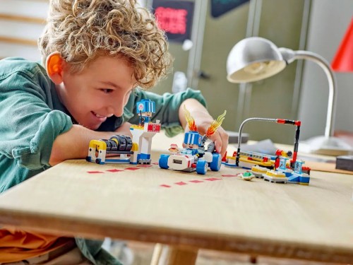 Lego Mario Kart Toads Garage 72035