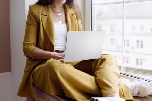 Asus Zenbook 14 OLED UX3405CA