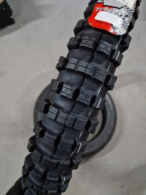 Vee Rubber VRM-335
