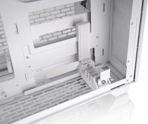 Thermaltake TR100 White