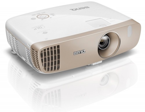 BenQ W2000