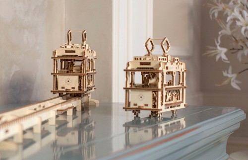 UGears Tram wirh Rails