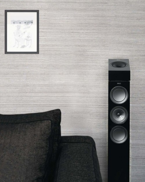 KEF R8a