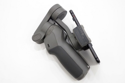 DJI Osmo Mobile 3 в сложенном состоянии