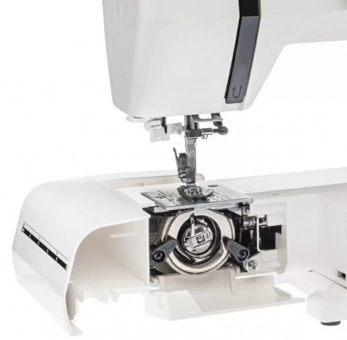 Janome Q 33