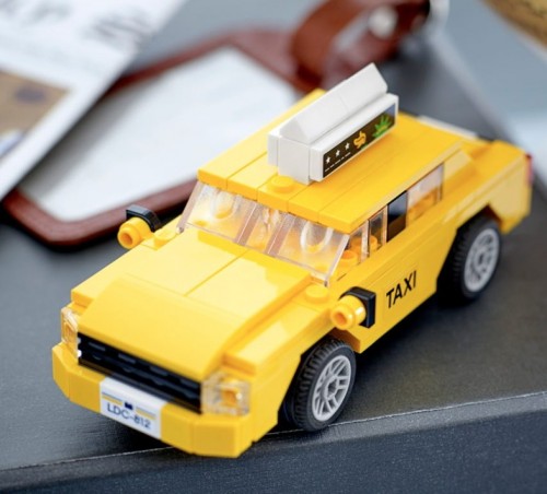 Lego Yellow Taxi 40468