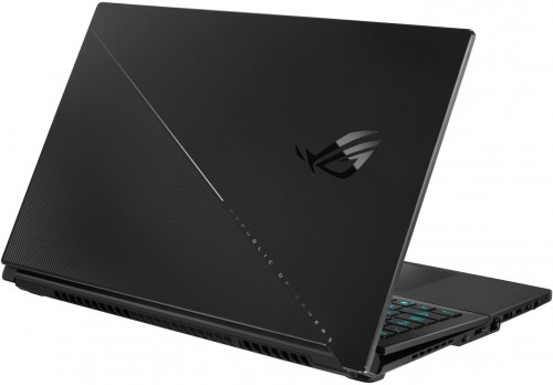 Asus ROG Zephyrus S17 GX703HM