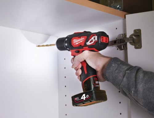 Milwaukee M12 BDD-402C