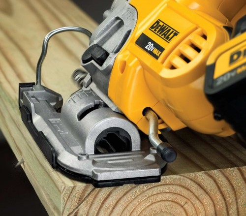 DeWALT DCS331M1