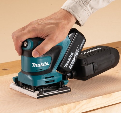 Makita DBO480RTJ