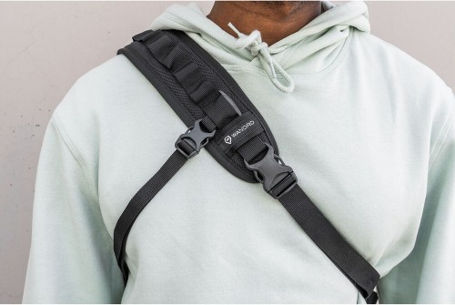 WANDRD Roam Sling 6
