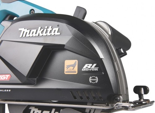 Makita CS002GZ