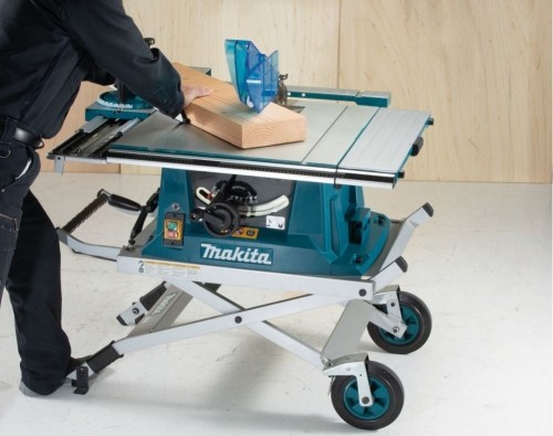 Makita MLT100NX1