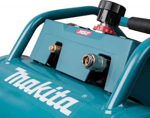 Makita AC001GZ