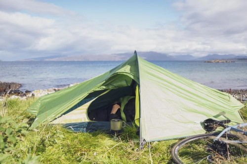 Vango Apex Compact 200