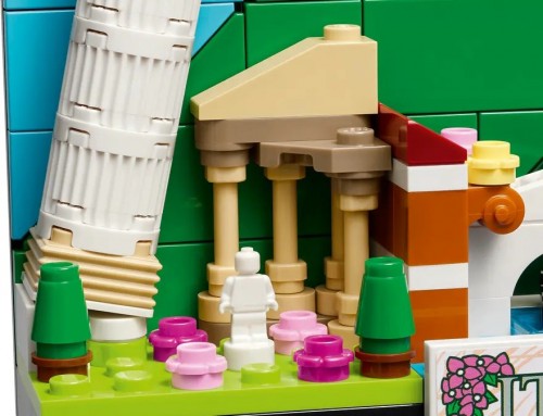 Lego Italy Postcard 40818