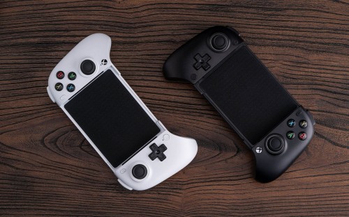 8BitDo Ultimate Mobile Gaming Controller - Xbox Edition