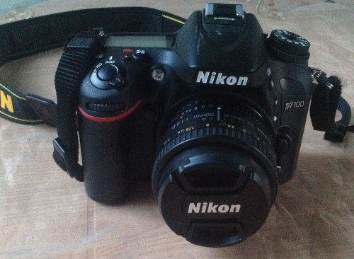 Цифровой фотоаппарат Nikon D7100 + 50mm 1.8