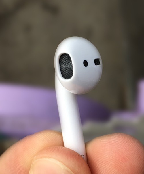 Apple AirPods