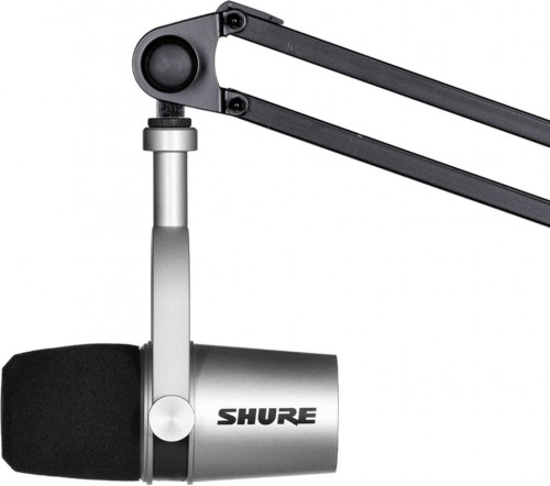 Shure MV7