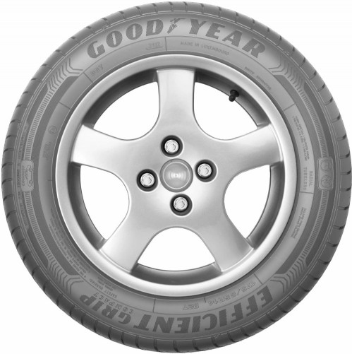 Goodyear EfficientGrip Compact