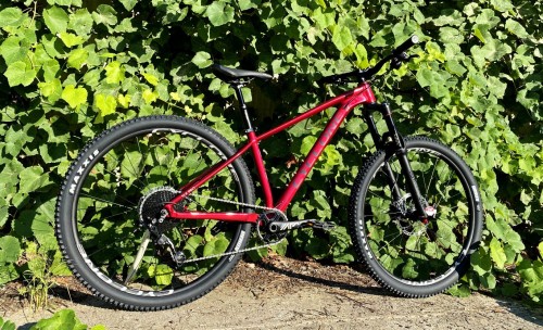 Cyclone SLX Pro Trail 2022