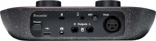 Focusrite Vocaster One