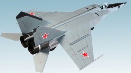 ICM MiG-25 RBT (1:48)