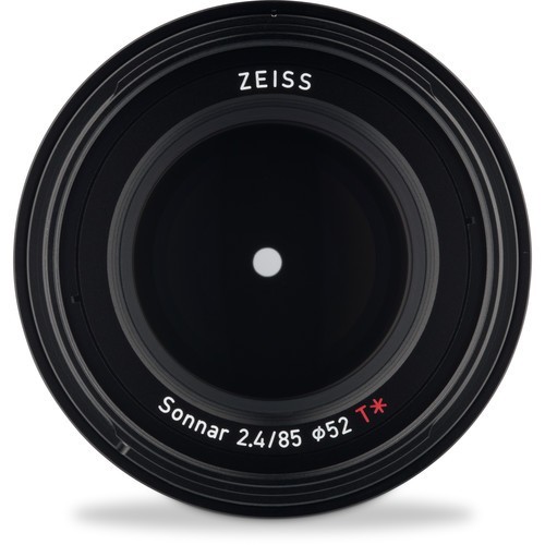 Carl Zeiss 85mm f/2.4 Loxia
