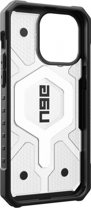 UAG Pathfinder with Magsafe for iPhone 15 Pro