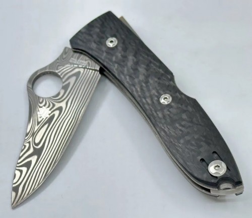 Spyderco Spyopera Carbon Damascus