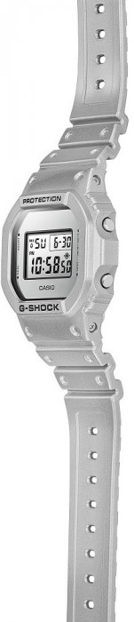 Casio G-Shock DW-5600FF-8