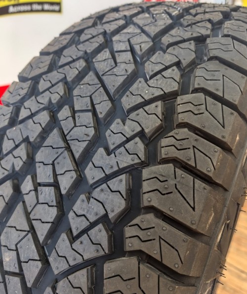 Maxxis Razr AT-S