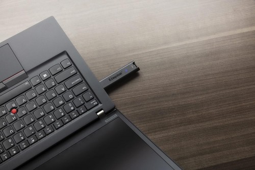 Kingston DataTraveler Max
