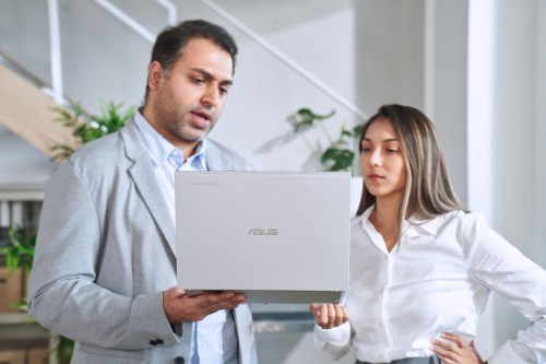 Asus ExpertBook CX54 Chromebook Plus CX5403CMA