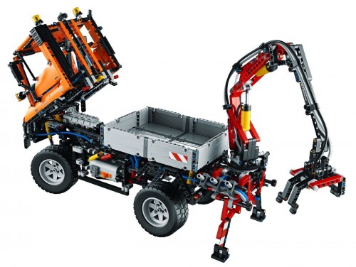 Lego Mercedes-Benz Unimog U 400 8110