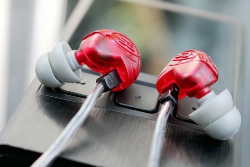 Наушники EarSonics SM2 iFI