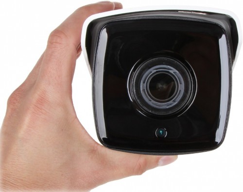 Hikvision DS-2CD4A26FWD-IZHS