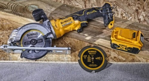 DeWALT DCS571P2