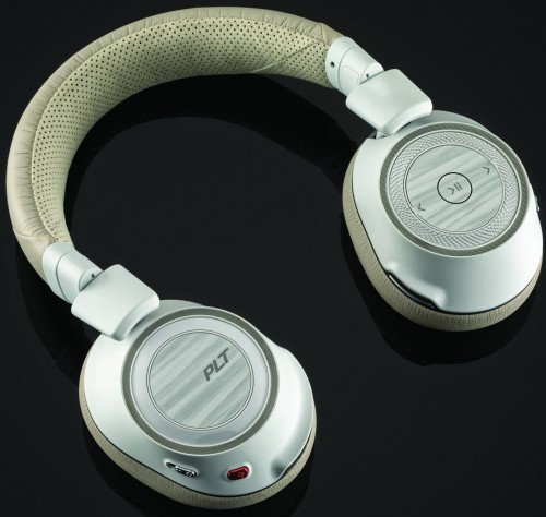 Plantronics Voyager 8200 UC