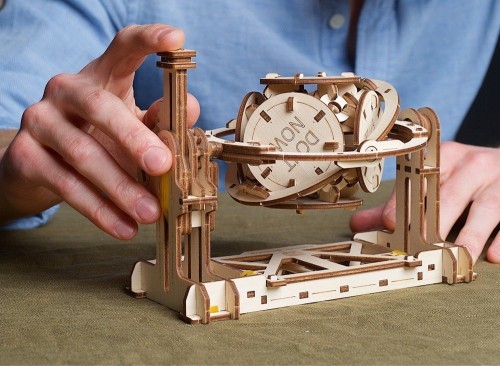 UGears Randomizer 70146