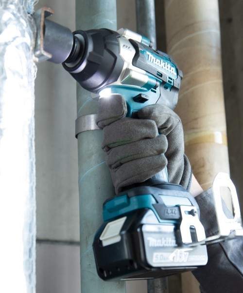 Makita DTW701RTJ