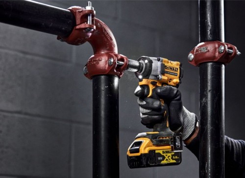 DeWALT DCF921P2T