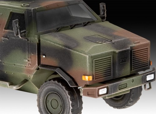 Revell ATF Dingo 1 (1:72)