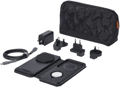 UAG 3in1 Travel Charger